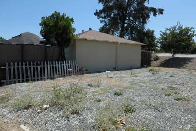 1448 E San Antonio Street, San Jose CA: https://media.crmls.org/mediaz/24c5098a-0ec3-48e1-9b07-0efa1ee6cb82.jpg