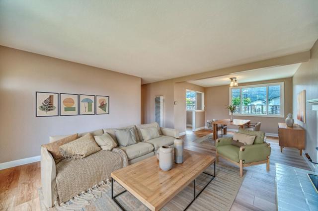820 Linda Mar Boulevard, Pacifica CA: https://media.crmls.org/mediaz/24c52489-c817-4033-a9ad-1f6835842bfa.jpg