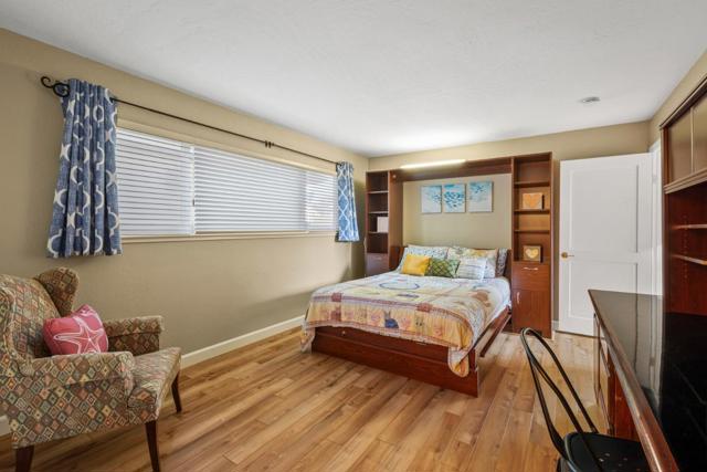346 Kingsbury Drive, Aptos CA: https://media.crmls.org/mediaz/24c5315c-eb88-4ff5-9be2-a7a6c053a12d.jpg