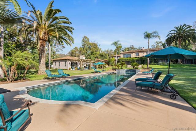 16356 Rambla De Las Flores, Rancho Santa Fe CA: https://media.crmls.org/mediaz/24c7fd0a-ac2e-457c-b1b8-d777e2fbcd73.jpg