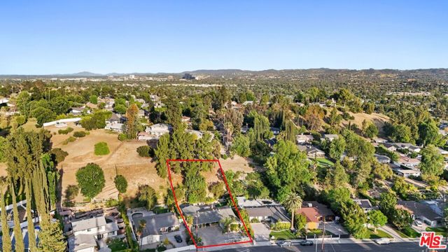 7152 Pomelo Drive, West Hills CA: https://media.crmls.org/mediaz/24ca46f5-0833-4d13-9820-1b5935b839e4.jpg