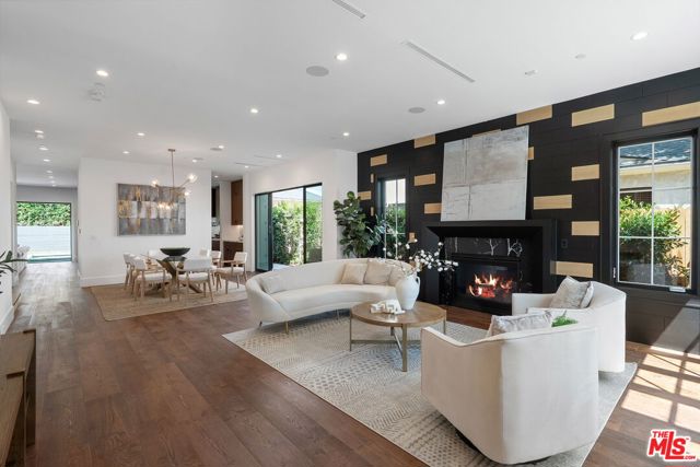 8025 Stewart Avenue, Los Angeles CA: https://media.crmls.org/mediaz/24ca5070-23a1-4250-ac78-3a15f3e247b4.jpg