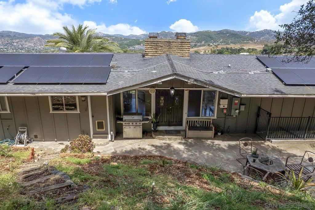Escondido - photo 3