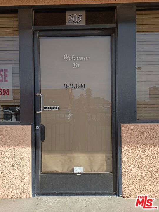  Commercial for Sale in Apple Valley, California