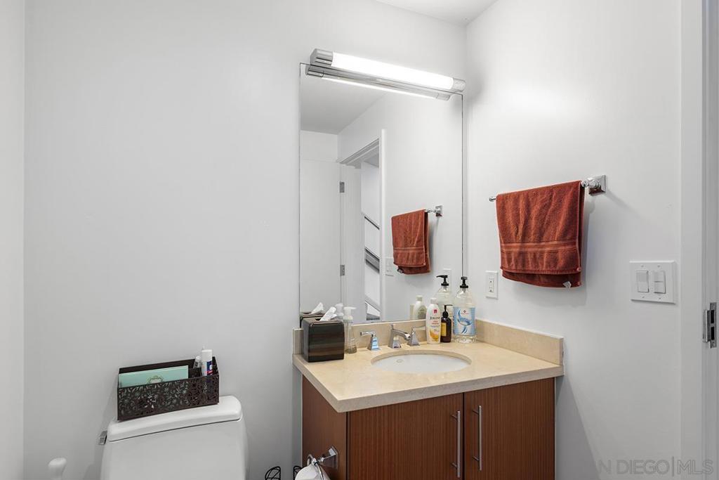 325 7th Ave - photo 6