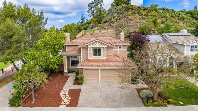 100 Dundee Lane, San Carlos CA: https://media.crmls.org/mediaz/24cb6cc8-4091-45ba-8284-39a372c098fd.jpg