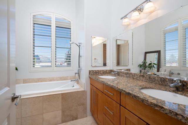 Image 18 of 35 For 1137 Paloma Avenue A