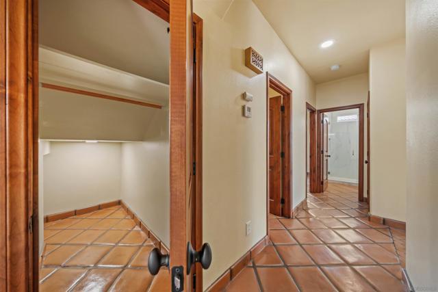 32991 Adelante St, Temecula CA: https://media.crmls.org/mediaz/24cbeb48-06b1-41b6-9eb3-06682dfffb41.jpg