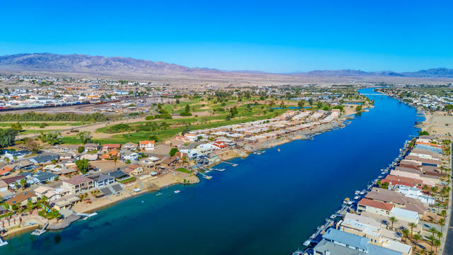204 Fairway Drive, Needles CA: https://media.crmls.org/mediaz/24cc610b-3469-4af5-b6e6-75569191fd2b.jpg