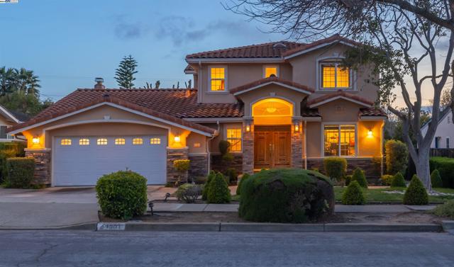 42001 Via San Gabriel, Fremont CA: https://media.crmls.org/mediaz/24ccd13e-c511-486d-838b-5a0f1694a877.jpg
