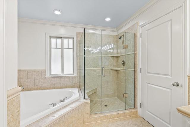 822 San Carlos Avenue, El Granada CA: https://media.crmls.org/mediaz/24ccfdca-3cfa-49f9-b837-0fc9ba90bca2.jpg