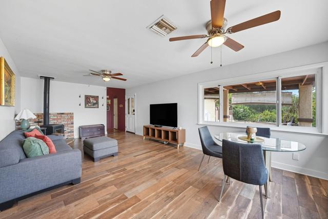 321 North Lane, El Cajon CA: https://media.crmls.org/mediaz/24cd9d76-4af4-45a3-9d11-7b429e767607.jpg