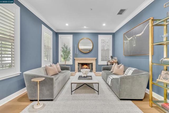 529 Justin Morgan Dr, Alamo CA: https://media.crmls.org/mediaz/24ce9070-118c-466f-8d8b-5592a9d10666.jpg