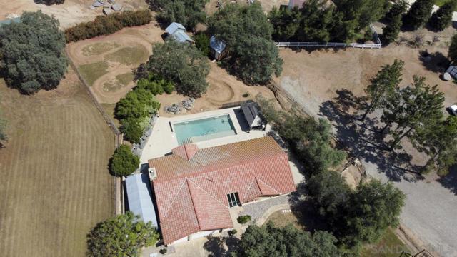 1603 CAMINO DEL SEQUAN, Alpine CA: https://media.crmls.org/mediaz/24ce96f6-4805-4e0f-80ad-b0feb614f714.jpg