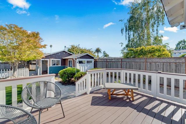 1901 Delaware Avenue, Santa Cruz CA: https://media.crmls.org/mediaz/24ceaf4b-cfd8-4669-bf15-de578a771f2d.jpg