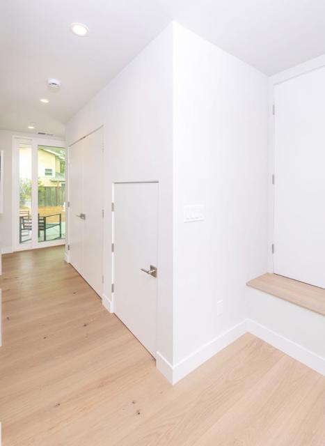 355 30th Avenue, Santa Cruz CA: https://media.crmls.org/mediaz/24d1388e-fbca-4a9a-ab1a-27d6193c7a76.jpg