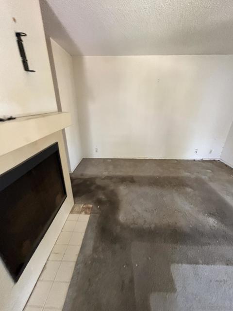 10656 Aderman Avenue, San Diego CA: https://media.crmls.org/mediaz/24d20581-6f4e-49a6-98b9-62a7d839d5f9.jpg