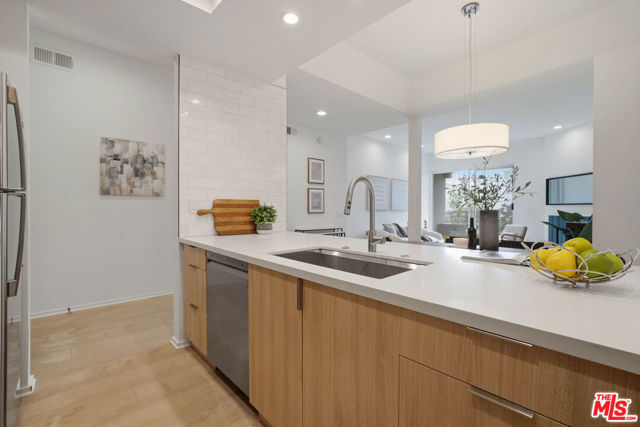 1820 South Beverly Glen Boulevard, 208 photo 8