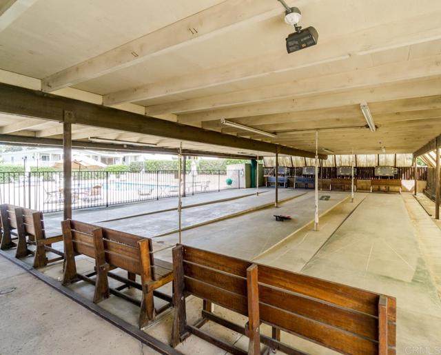 718 Sycamore Avenue, Vista CA: https://media.crmls.org/mediaz/24d33929-ed5f-4a43-8ad8-fa826529e4e7.jpg