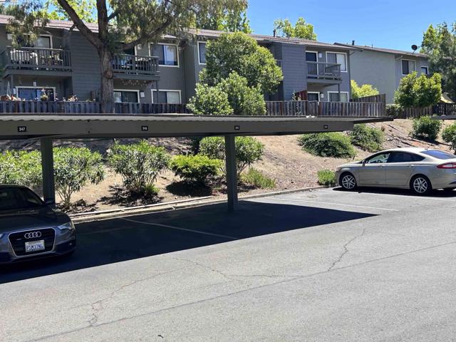 900 Cambridge Dr, Benicia CA: https://media.crmls.org/mediaz/24d38f5e-397a-42c0-9a8e-89ca2d95f320.jpg