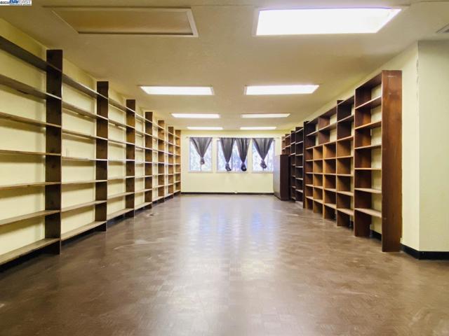 7705 Orford Rd, Stockton CA: https://media.crmls.org/mediaz/24d57e5d-d253-4ceb-9efc-550b8c6e3ce7.jpg