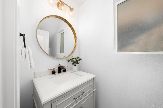 Detail Gallery Image 17 of 51 For 1686 Pember Ave, Chula Vista,  CA 91913 - 4 Beds | 3/1 Baths