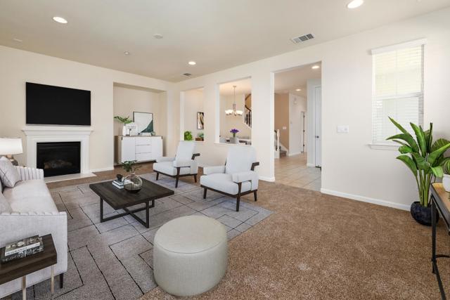 5300 Fioli Loop, San Ramon CA: https://media.crmls.org/mediaz/24d877dc-3de7-47d6-80c8-227130b77b9f.jpg