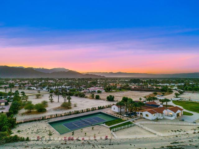 80980 Vista Galope, La Quinta CA: https://media.crmls.org/mediaz/24da5de4-6ad3-454a-839f-dbed8180f9fd.jpg