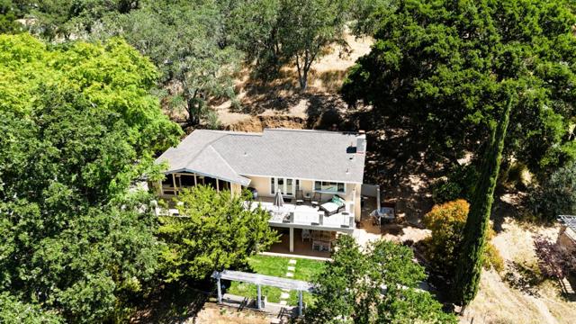 13700 Sycamore Drive, Morgan Hill CA: https://media.crmls.org/mediaz/24dafc63-a913-4851-b96a-6bd29b7a339d.jpg