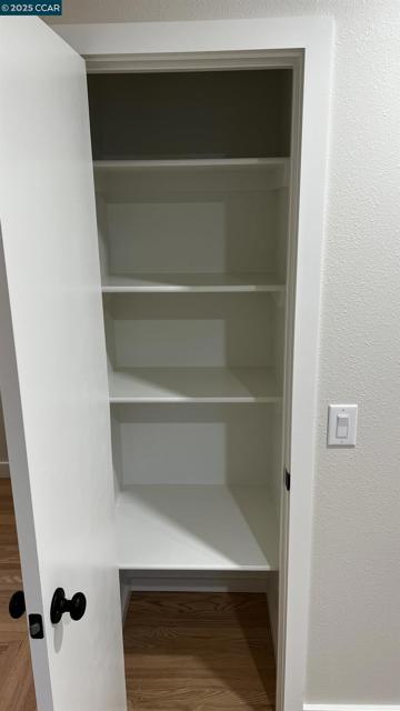 1867 Jacqueline Way, Concord CA: https://media.crmls.org/mediaz/24db2663-6c3f-4feb-87bd-413ccb4f93f0.jpg