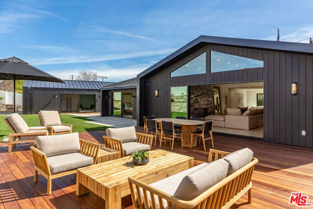 5259 Lewis Road, Agoura Hills CA: https://media.crmls.org/mediaz/24dcc5c6-7b51-431f-9658-af217722bc69.jpg