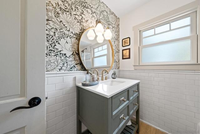 4725 Adams Ave, San Diego CA: https://media.crmls.org/mediaz/24dd12ba-c653-4ec9-bd27-cf85c6487f03.jpg