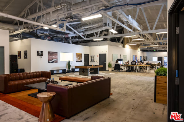  Commercial for Sale in Burbank, California
