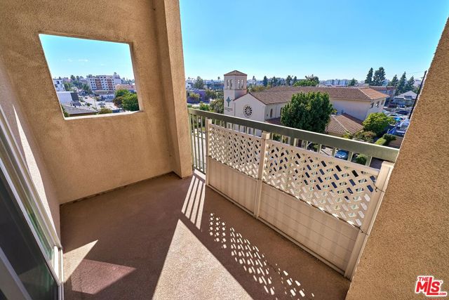 3140 San Marino Street, 301 photo 14