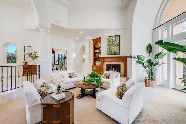 15397 Rock Creek Ln, El Cajon CA: https://media.crmls.org/mediaz/24dfd573-5cf5-4785-9636-f5d94e400c00.jpg