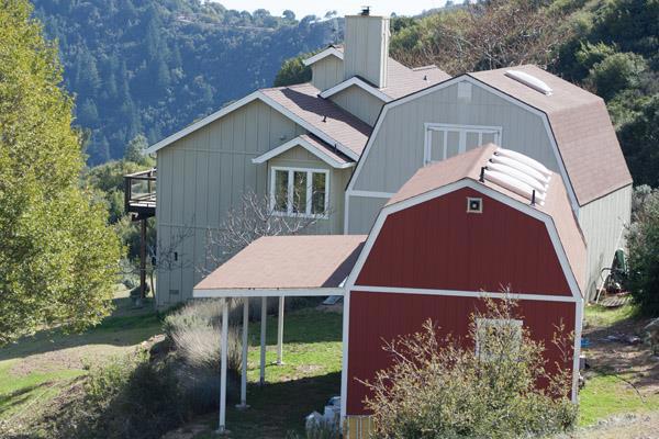 35005 Loma Chiquita Road, Los Gatos CA: https://media.crmls.org/mediaz/24dfebde-ad29-4a9e-913e-9b56306520d0.jpg