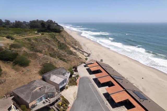 665 Sand Dollar Lane, Watsonville CA: https://media.crmls.org/mediaz/24e262f1-0fa9-495a-984c-5ae8ae47c239.jpg