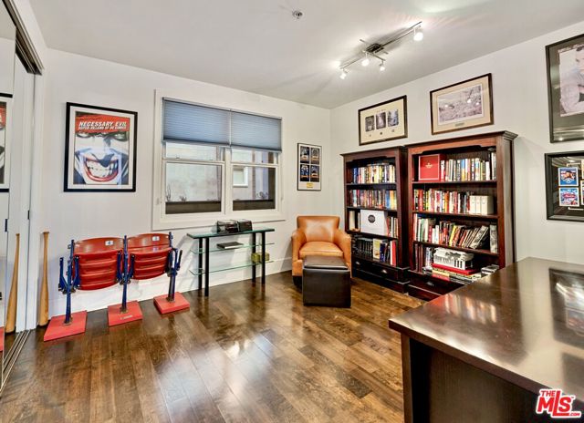 Image 23 of 26 For 357 Hayworth Avenue 201