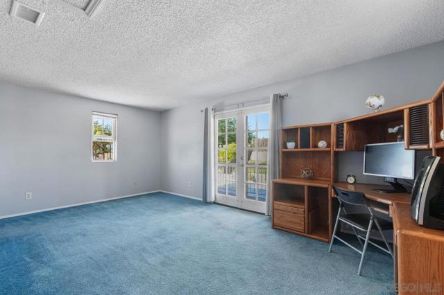 1173 Oasis Ave, Chula Vista CA: https://media.crmls.org/mediaz/24e5209f-6bd4-4fe2-9831-a28a224720b2.jpg