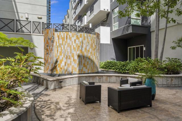 525 11th Avenue, San Diego CA: https://media.crmls.org/mediaz/24e5fef0-b3e0-49d2-915a-eb2caf3af808.jpg