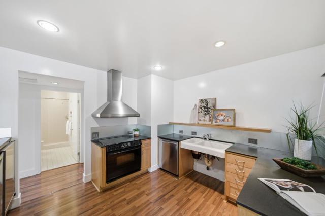 902 Virgo Lane, Foster City CA: https://media.crmls.org/mediaz/24e681bd-e308-4f6b-8594-a90697d8531d.jpg