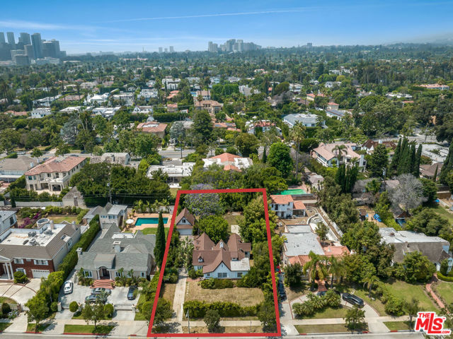 623 Rexford Drive, Beverly Hills, California 90210, 3 Bedrooms Bedrooms, ,2 BathroomsBathrooms,Single Family Residence,For Sale,Rexford,24414515