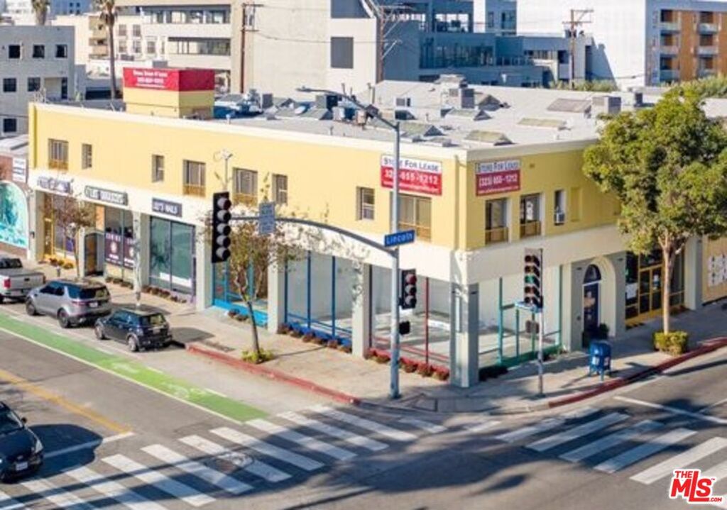 721 Broadway