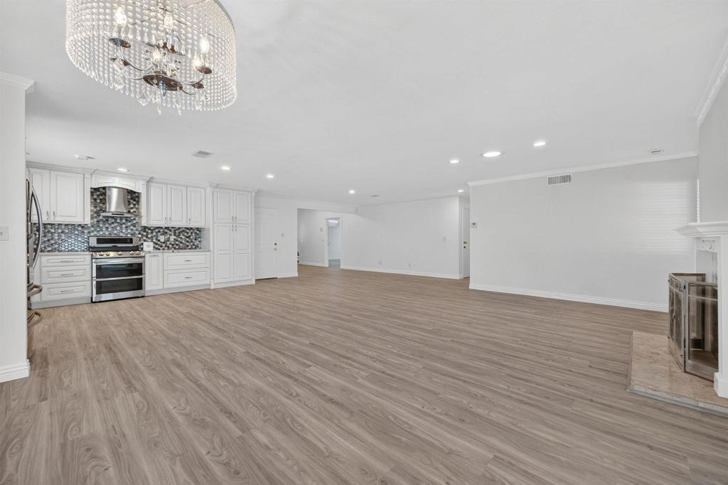 11225 Madrigal St - photo 12