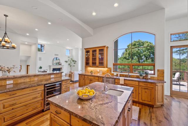 221 Sunset Terrace, Scotts Valley CA: https://media.crmls.org/mediaz/24ebfa51-05b6-4174-bcda-8b53b88fe3ff.jpg