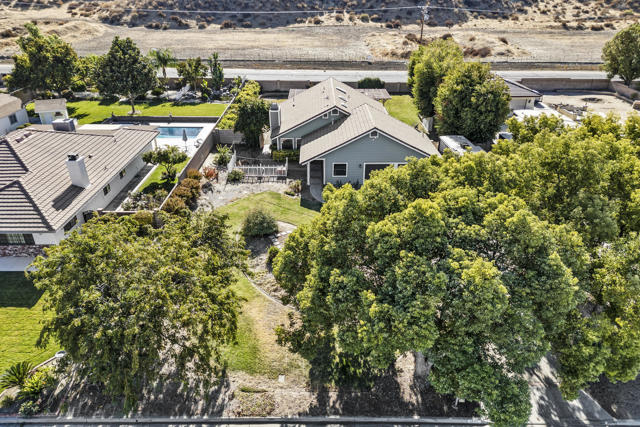 3773 English Drive, Hemet CA: https://media.crmls.org/mediaz/24ec3474-bddc-4c93-8723-cf405066394d.jpg