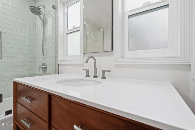 Detail Gallery Image 21 of 26 For 2938 Santa Carlotta St, La Crescenta,  CA 91214 - 2 Beds | 1 Baths