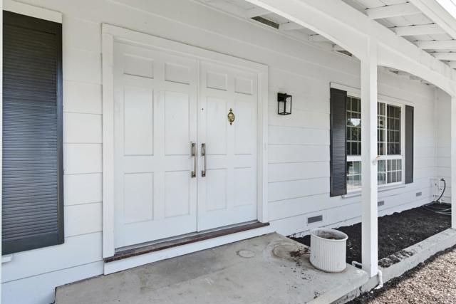 1640 Amhurst Way, Concord CA: https://media.crmls.org/mediaz/24ece89a-6439-4aa5-af09-ea3a732064dc.jpg