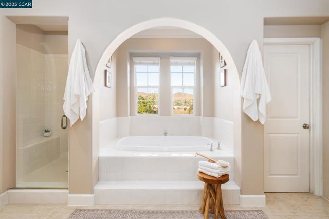 206 Glory Lily Ct, San Ramon CA: https://media.crmls.org/mediaz/24ed6ee4-0a49-41c6-aa12-a2b0daa7aaa6.jpg