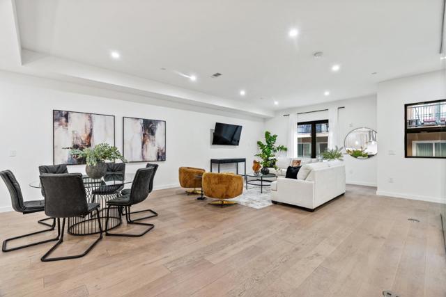 908 Woodside Road, Redwood City CA: https://media.crmls.org/mediaz/24f0040e-575f-4f89-9917-37a10586cf90.jpg